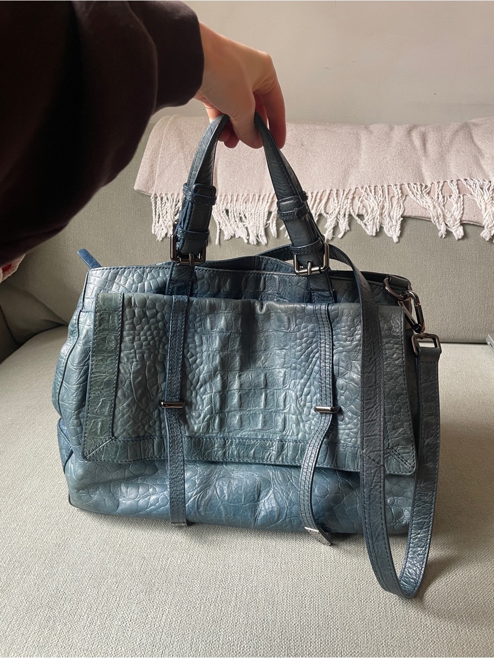 Kenneth Cole New York Blue Leather Bag